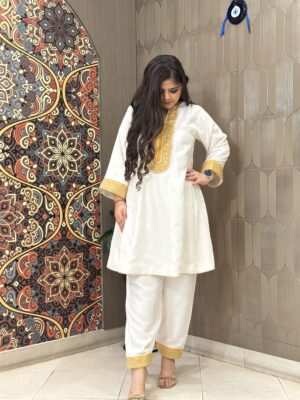 Soléa White and yellow Kurta Set