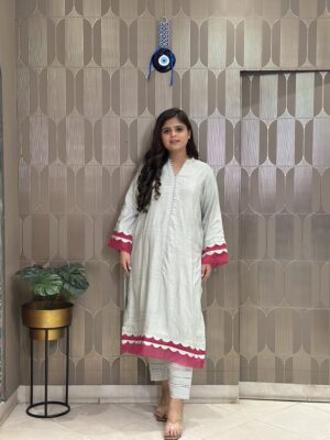 Magenta Mist Straight Kurta Set