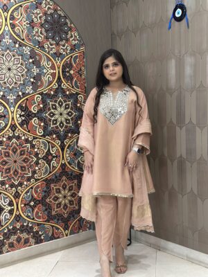 Peach Prism Kurta Set with Mirror Work